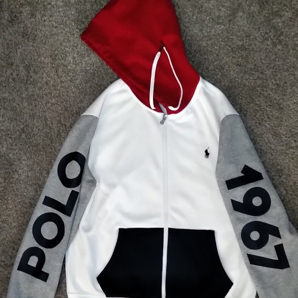 🎄Ralph Lauren multicolor hoodie, size Large.